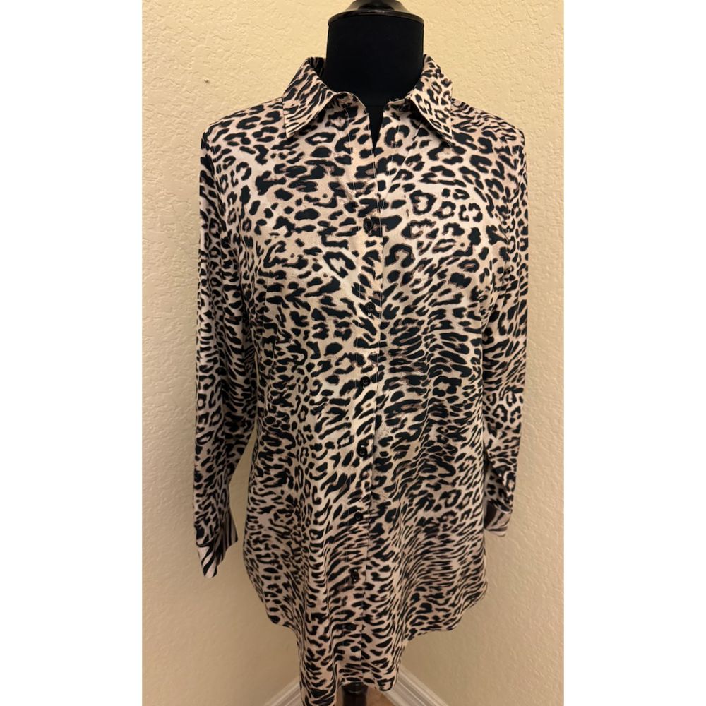 Chico's No Iron Button Up Long Shirt - Sz 1 (US 8/M)